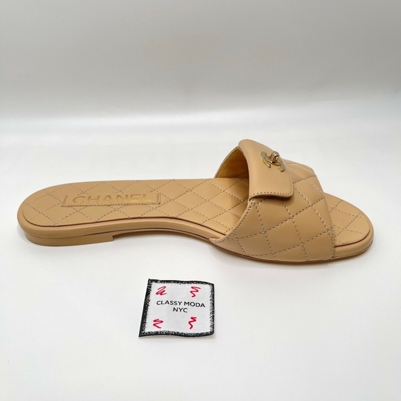 ❌❌SOLD Chanel Beige Slides Sandals Gold CC Logo Turnlock Sandal Flip Flop - Picture 9 of 13